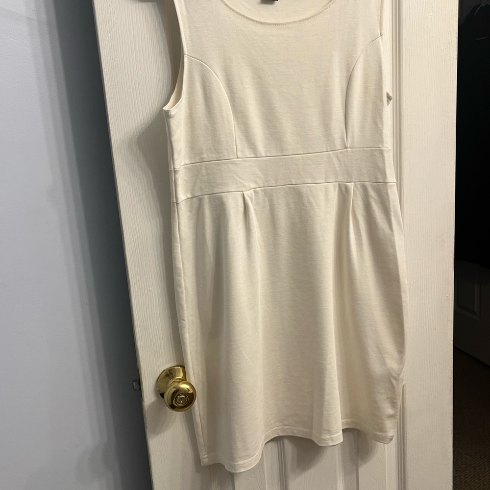 Creame Isabella Rodriguez dress size Large - Picture 5 of 5